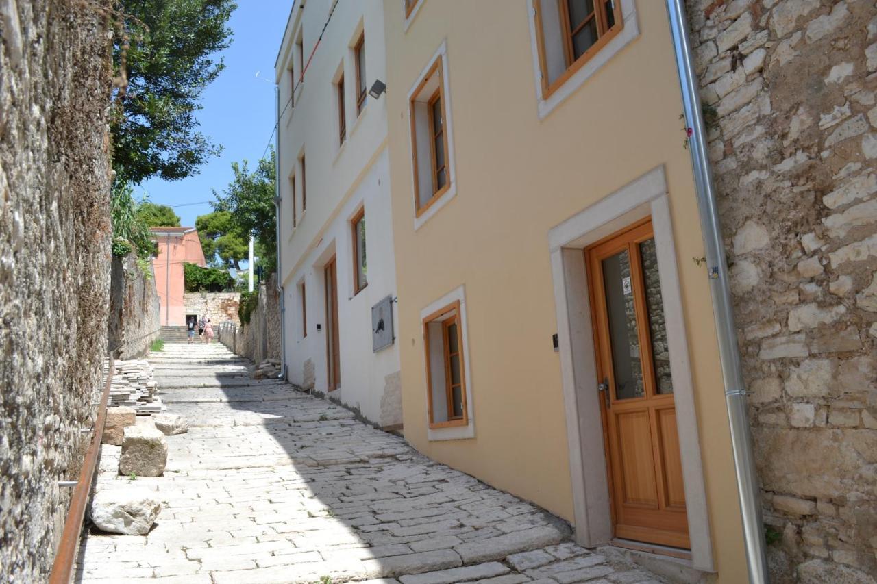 Pula Residence Rooms And Apartments Old City Center 外观 照片