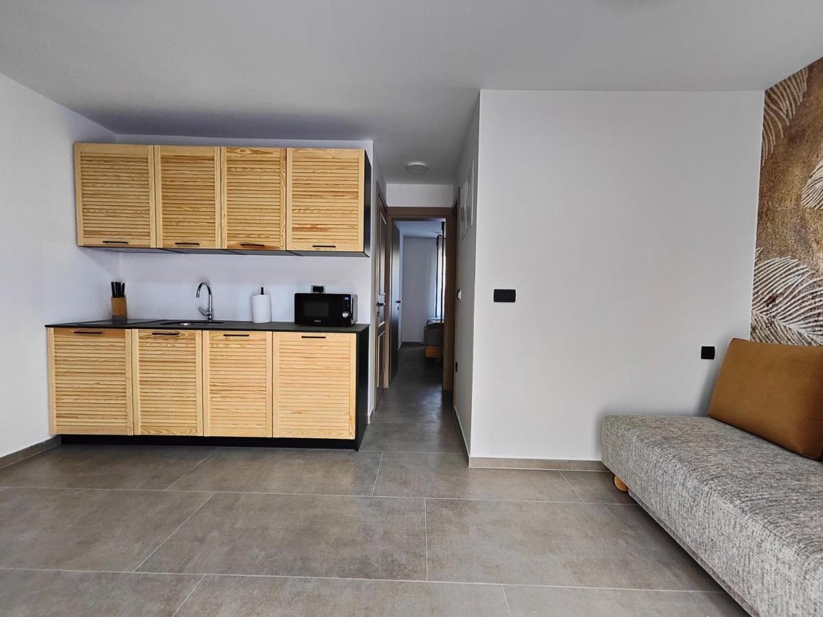Pula Residence Rooms And Apartments Old City Center 外观 照片
