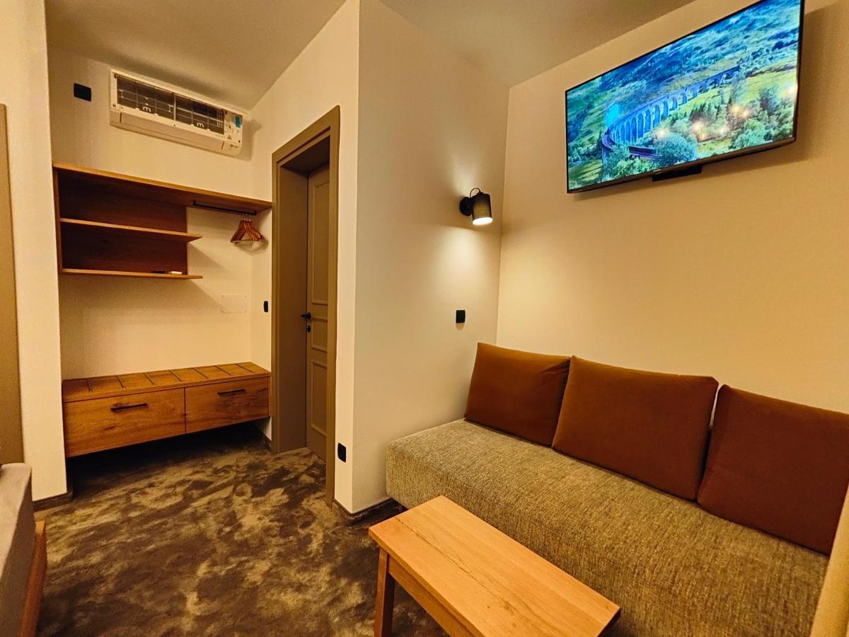 Pula Residence Rooms And Apartments Old City Center 外观 照片