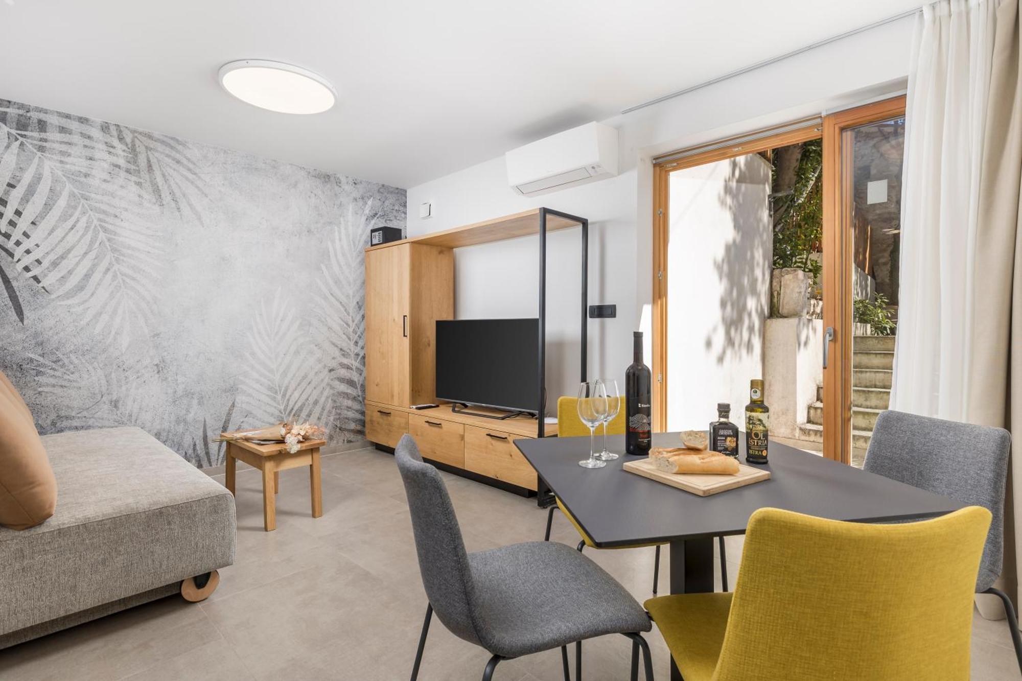Pula Residence Rooms And Apartments Old City Center 外观 照片